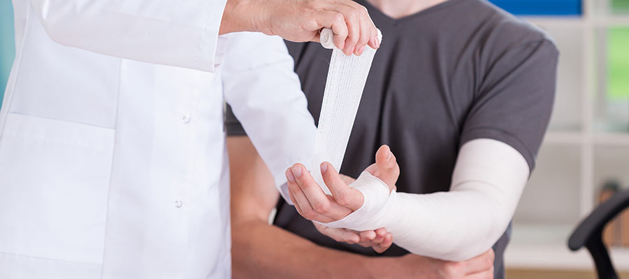 When Should You Visit Urgent Care for Splints and Temporary Casting in Bolingbrook, IL When Should You Visit Urgent Care for Splints and Temporary Casting in Bolingbrook, IL
